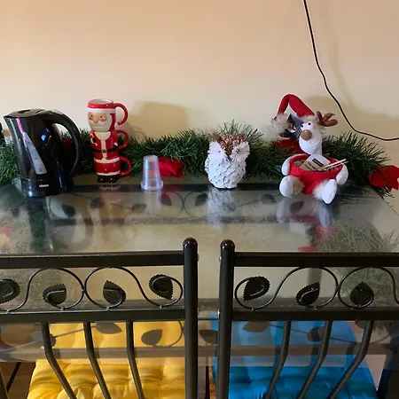 Chez Franck Et Sandra, Plein Centre , 2eme Etage B&B 생트 므누