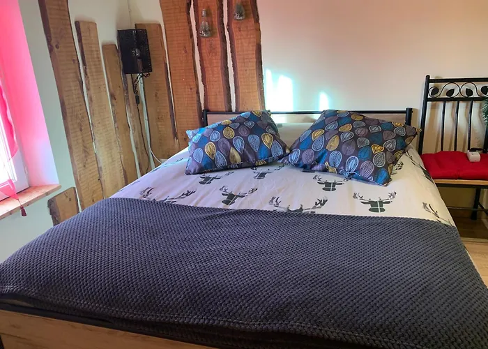 Bed & Breakfast Chez Franck Et Sandra, Plein Centre , 2eme étage